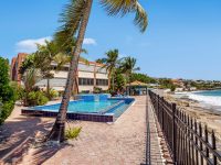 Beachfront 4 Bedroom Pelican Key Condo For Sale