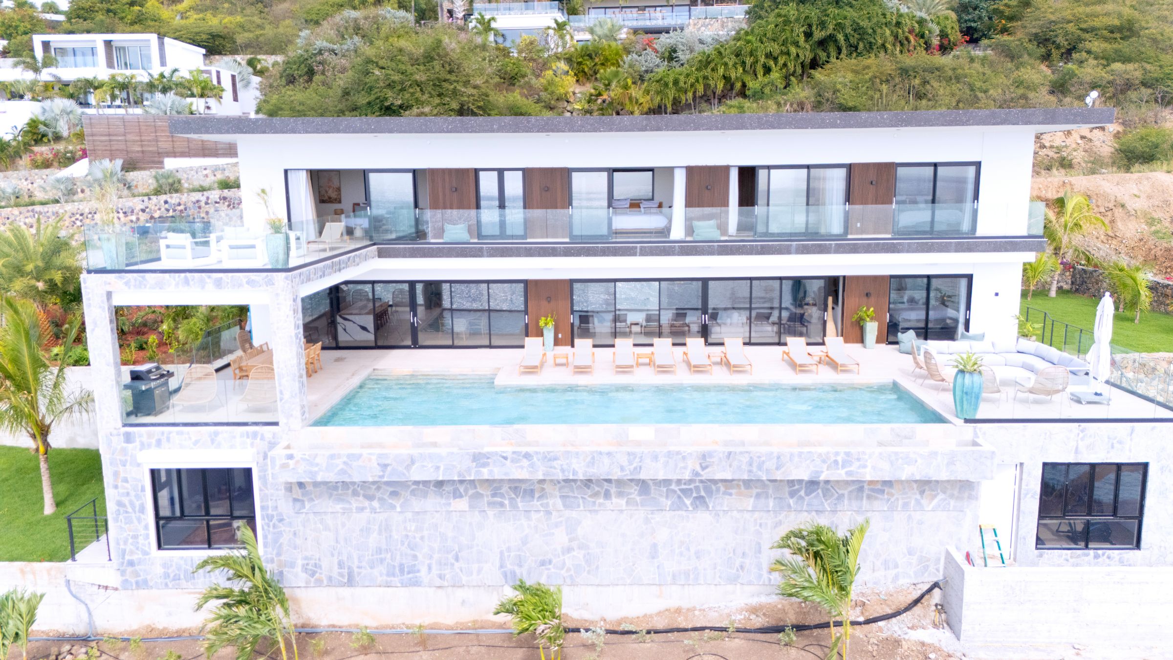 Villa Aqua Dream Indigo Bay Villa For Rent