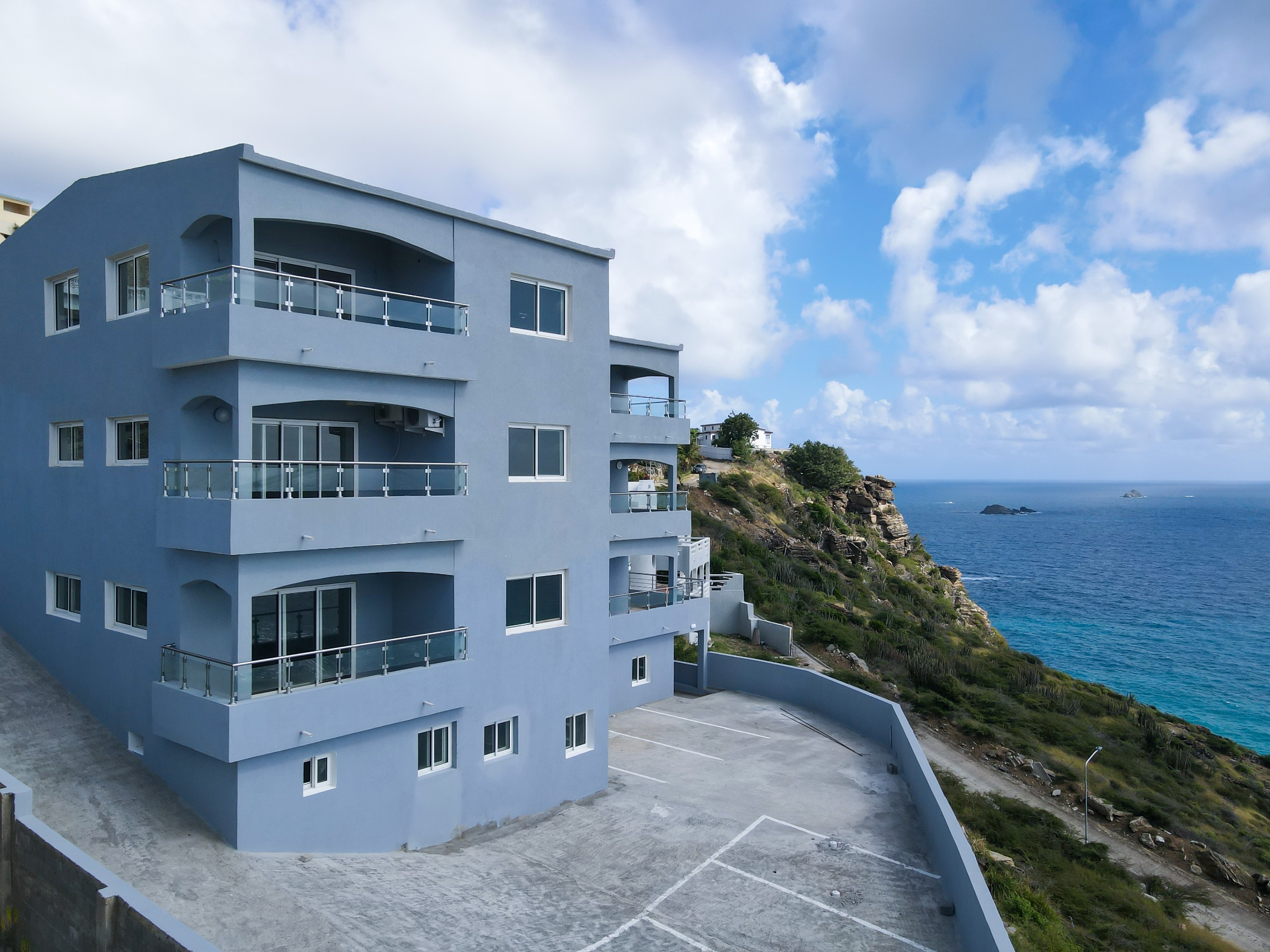 Las Colinas Point Blanche Studio Apartment For Sale