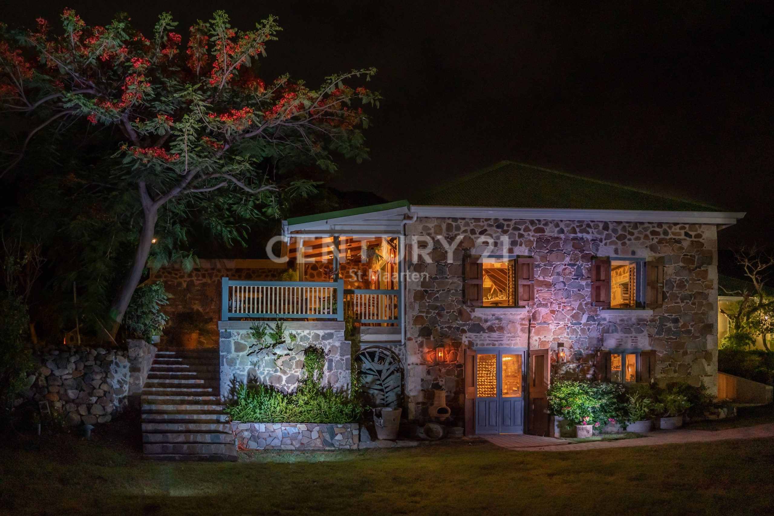 Dine In History- Iconic Restaurant Business for Sale