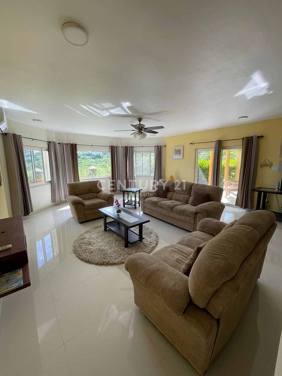 2 Bedroom Fully Furnished Oyster Pond Apartment For Rent