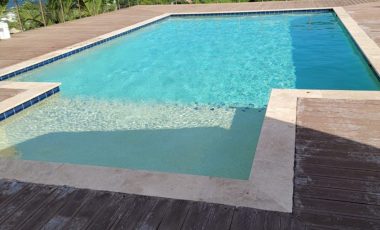 2 Bedroom Fully Furnished Oyster Pond Apartment For Rental