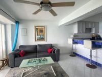 Stunning 1 Bedroom Oceanfront Living in Beacon Hill for Rent
