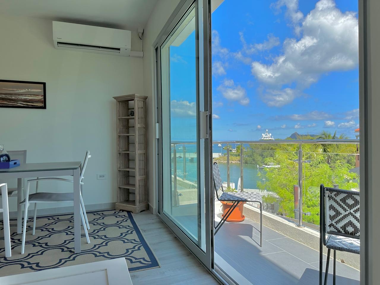Simpson Bay Studio For Rent