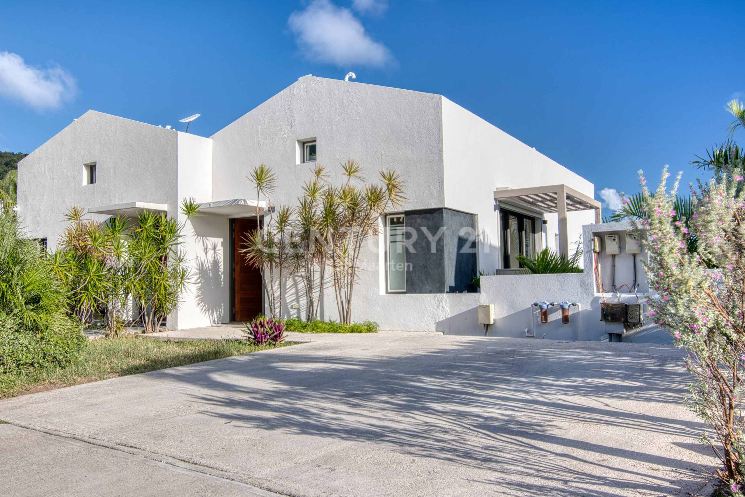 Indigo Bay Estates Oceanview Condo For Sale