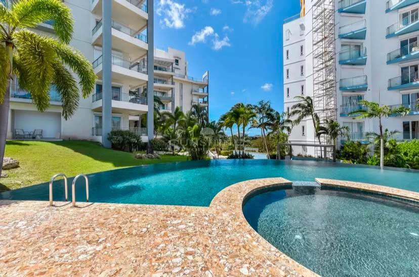 One Bedroom Apartment Aquamarina For Rent