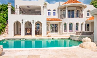 Point Pirouette Waterfont Six Bedroom Villa For Sale