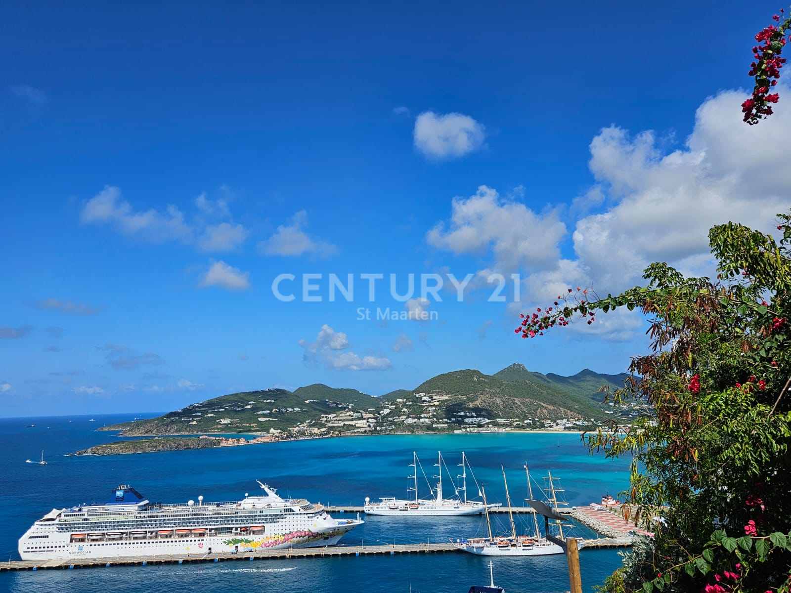 Bird’s Eye View Monte Vista Condo For Sale