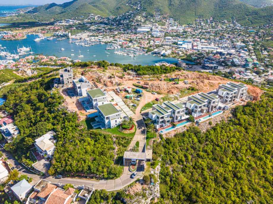 New Tepui Oceanfront 3 Bedroom Pelican Key Condo For Sale