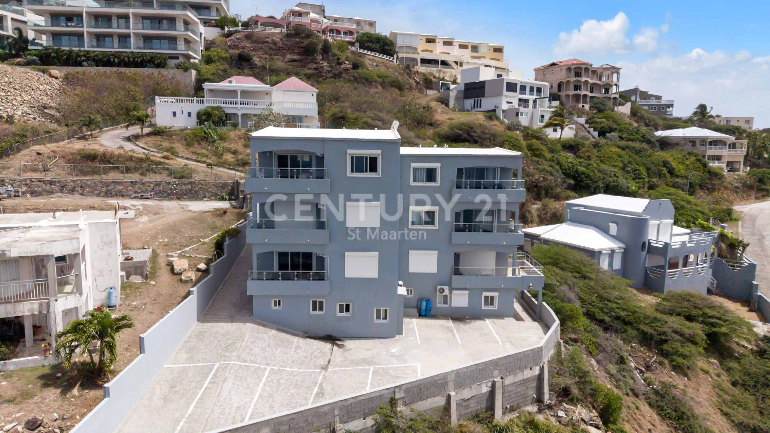 Las Colinas 2 Bedroom for Rent – Point Blanche